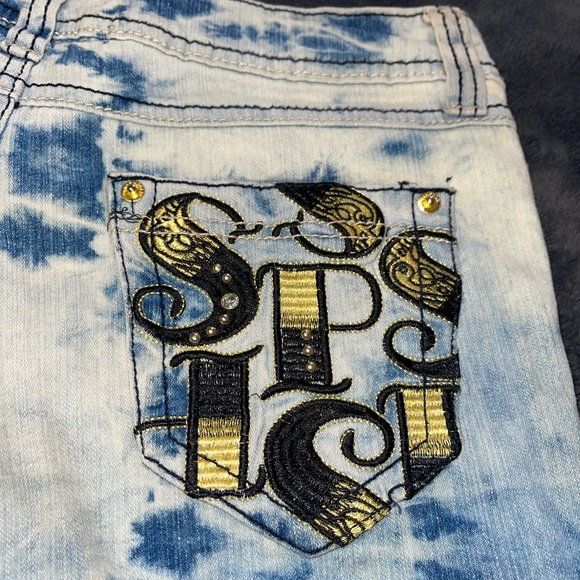 SOUTH POLE  EMBROIDERY JEAN SHORTS - Picture 5 of 5